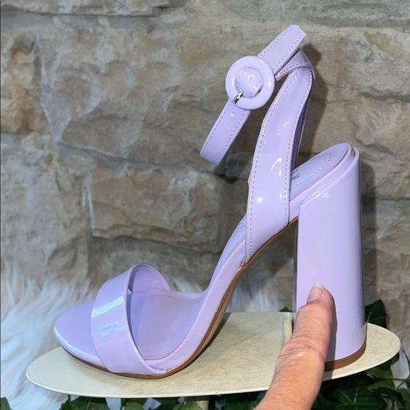 Mix No. 6 Dalison Lilac Patent Leather Block Heel Sandals - Size 6.5 - Picture 9 of 10